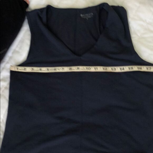 Athleta Sleeveless  Stretchy Top - Picture 3 of 4